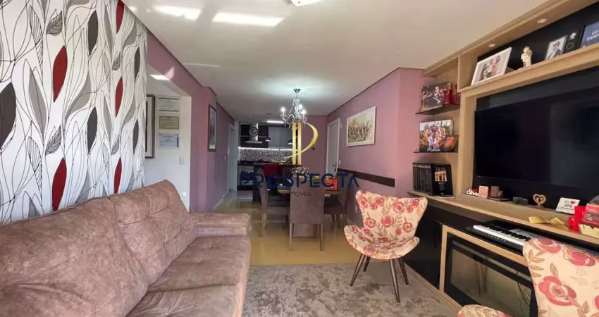Apartamento com terraço com 03 dormitórios sendo 01 suíte no bairro centro em ca