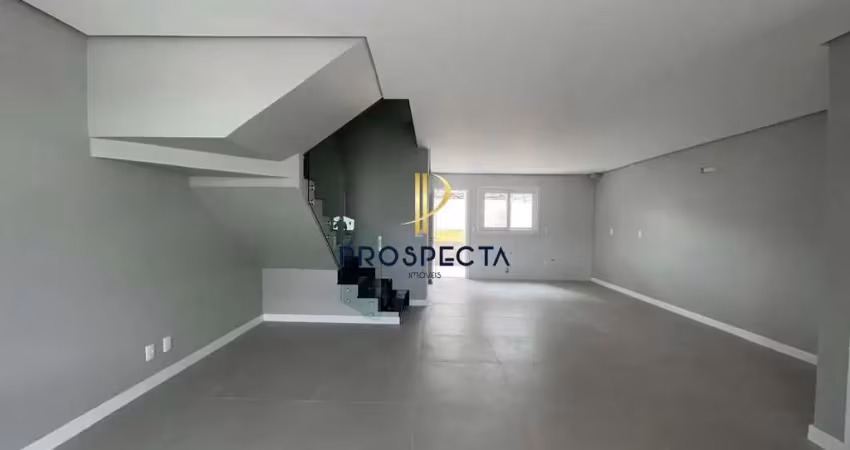 Sobrado novo com 03 dormitórios no bairro são virgílio em caxias do sul