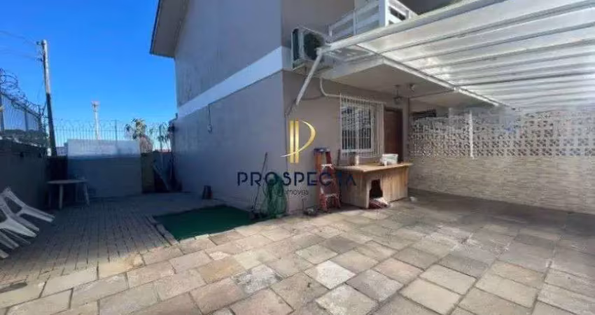 Sobrado de esquina com entrada individual localizado no bairro são virgílio em c