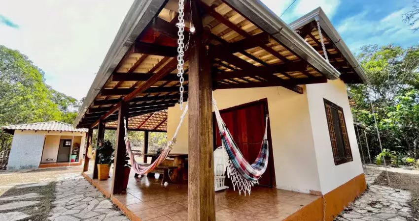 2 casas rústicas mais sauna, piscina, poço artesiano, despensa- pirenópolis-go