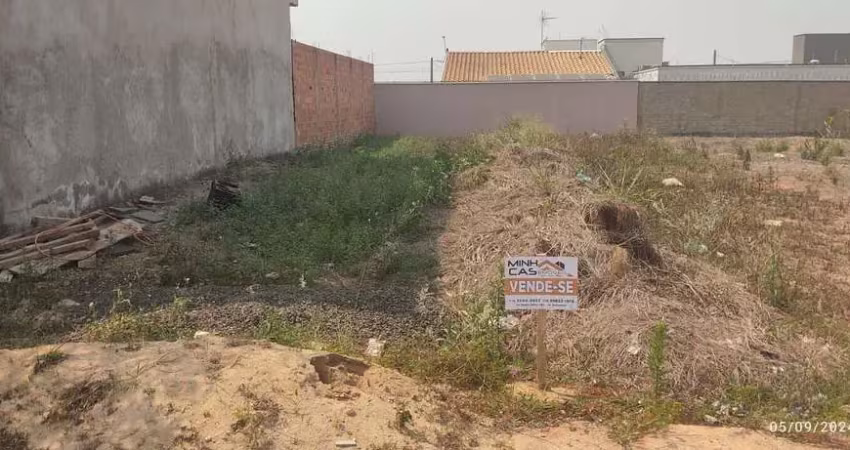 Terreno à venda no Jardim Samantha, Araras 