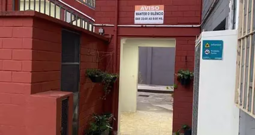Apartamento à venda em carapicuíba-sp, 3 quartos, 2 salas, 1 banheiro - imperdível!