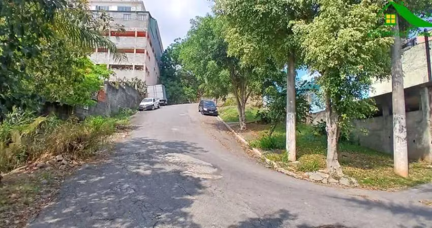 Imperdível! casa à venda em carapicuíba-sp, jardim maria beatriz. 3 quartos, 2 salas, 3 banheiros, 2 vagas de garagem. 125,00 m².