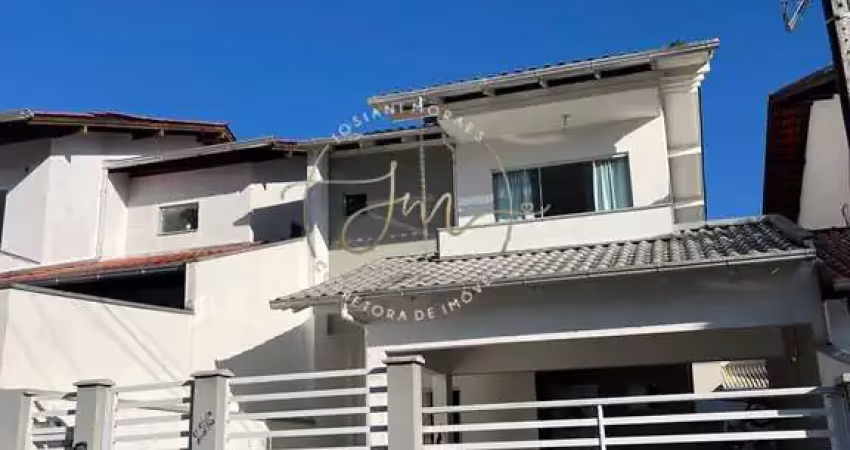 Casa com 3 quartos à venda no Vorstadt, Blumenau 