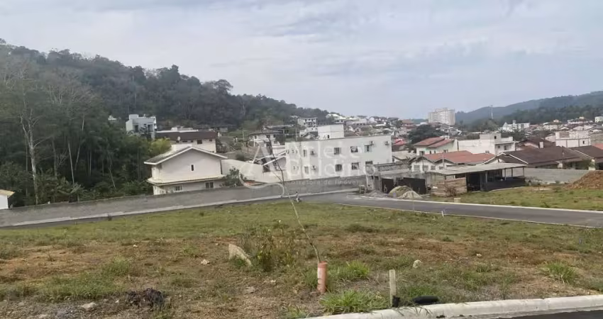 Terreno em condomínio fechado à venda no Velha Central, Blumenau 