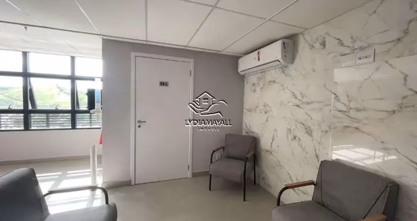 Lm9691-locação e venda de sala 25 m2 em centro empresarial no centro de três rios rj