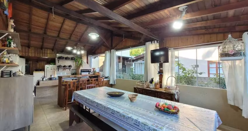 Casa com 4 quartos, praia do antenor - governador celso ramos