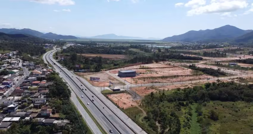 Terreno à venda no Areias de Baixo, Governador Celso Ramos 