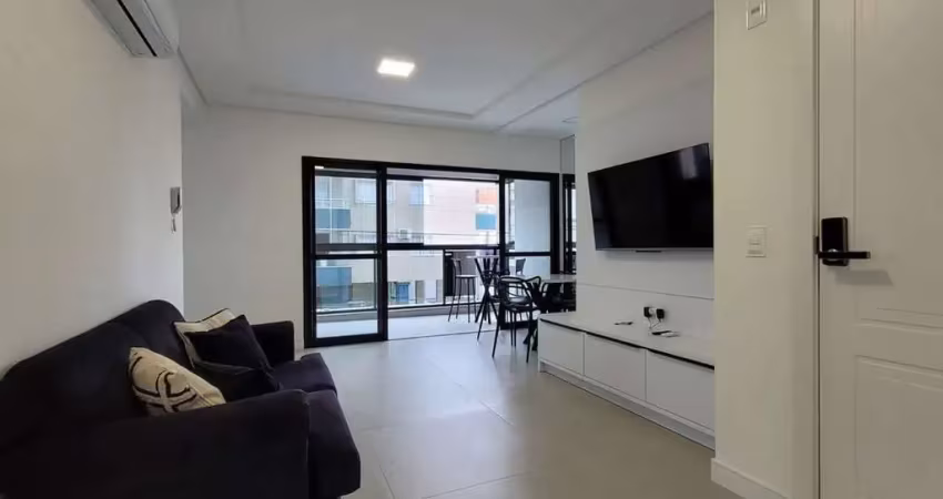 Apartamento 3 quartos mobiliado na segunda quadra do mar