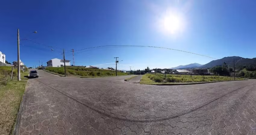 Terreno com escritura pública e viabilidade, pronto pra construir a venda