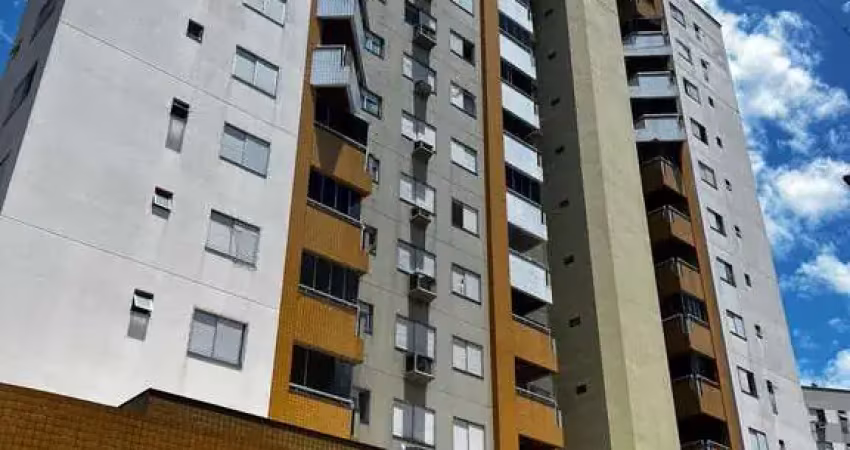 Apartamento com 3 quartos à venda na Rua Treze de Maio, Comerciário, Criciúma