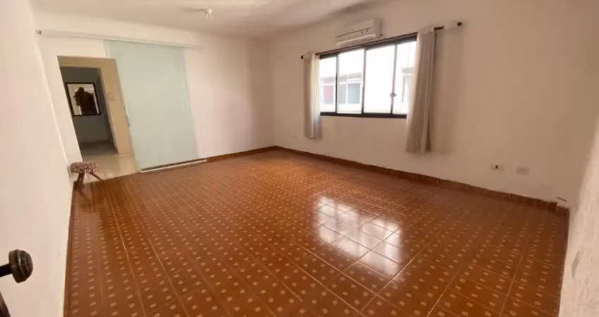02 dormitorios, no boqueirão, com 01 suite e 01 vaga demarcada!!