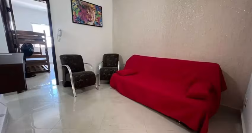 Apenas 150m da praia, primeiro andar, todo mobiliado com vista livre, no boqueirão!!