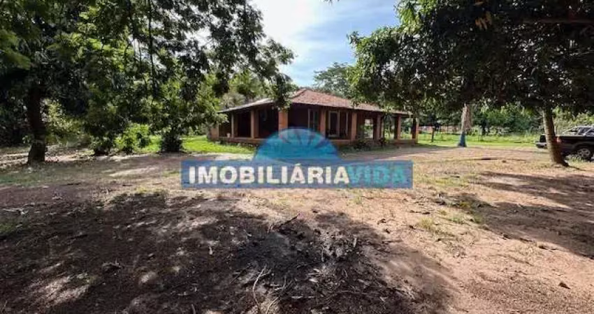 Chácara / sítio com 2 quartos à venda no Chácaras Califórnia, Araçatuba 