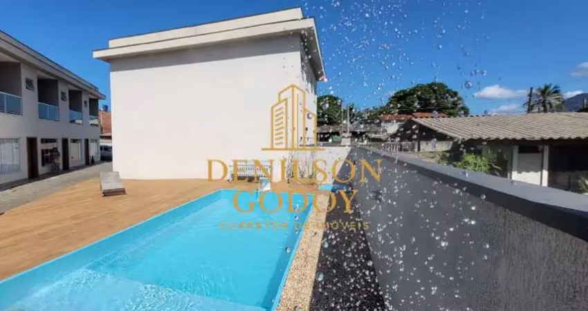 Sobrado 72m² mobiliado à venda na praia do massaguaçu próximo a rodovia.