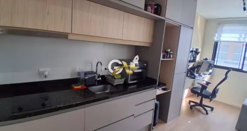 Apartamento 1 dormitório totalmente mobiliado no centro de curitiba/pr