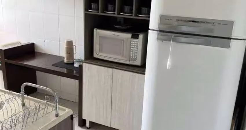 Apartamento com 2 dormitórios à venda, 50 m² - Pinheirinho - Curitiba/PR
