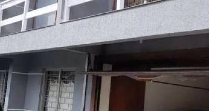 Sobrado com 3 dormitórios à venda, 110 m² por R$ 487.000,00 - Fanny - Curitiba/PR