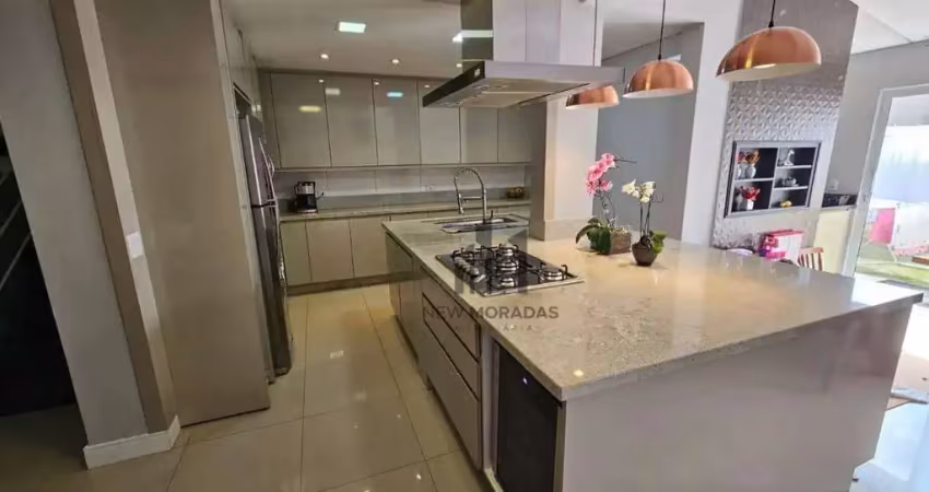 Casa com 3 quartos à venda na Rua Cacau, Uberaba, Curitiba