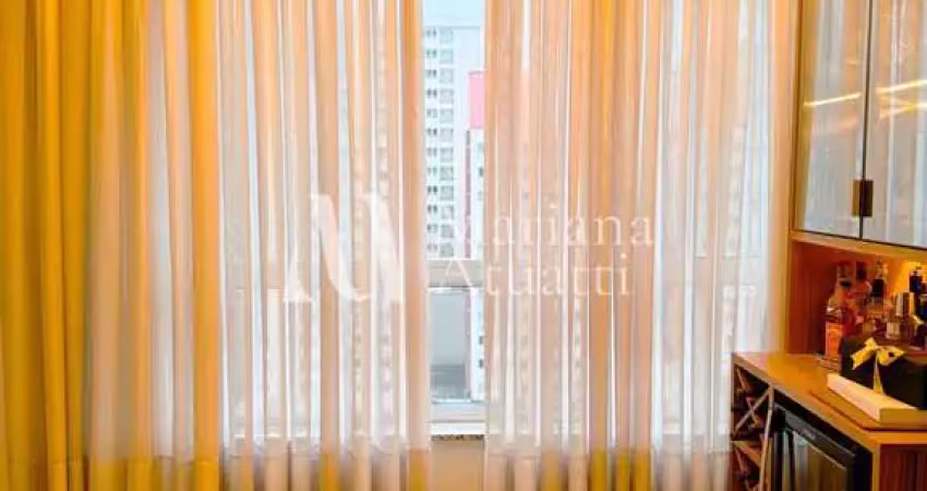 Apartamento 1 suíte + 02 dormitórios no centro de itajaí