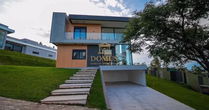 Casa em condomínio fechado com 4 quartos à venda na Avenida Liberdade, 4000, Santa Isabel, Viamão
