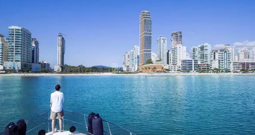 4 a 7 dorm/ 4 a 6 suítes/ 4 a 8 vagas, meia praia, itapema - sc