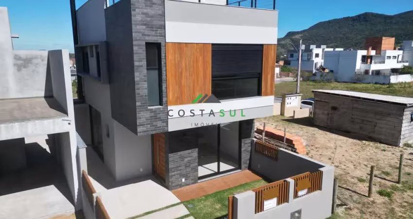 Sobrado novo com rooftop panorâmico – bairro ambrósio | garopaba/sc