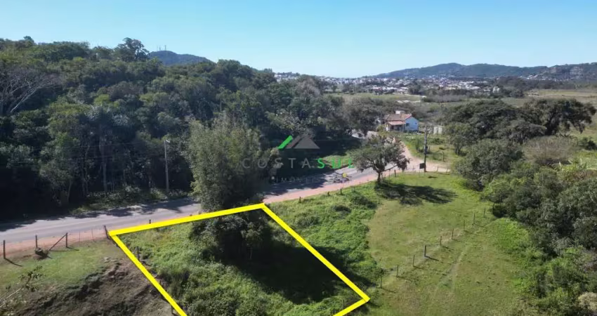 Terreno com frente para avenida no bairro ambrósio - garopaba.