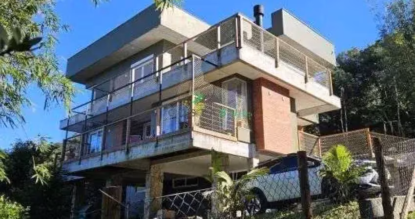 Sobrado com 4 dormitórios e vista panorâmica para o mar na praia da silveira – s