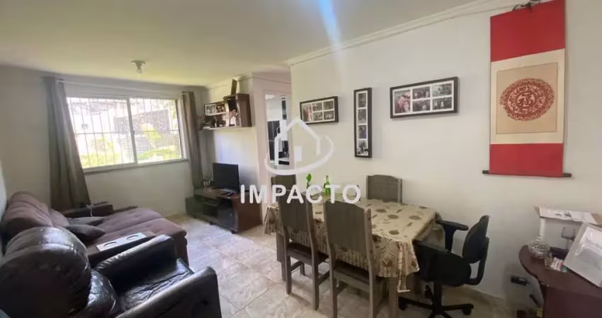 Apartamento com 2 dormitórios e 1 vaga de garagem coberta à venda
