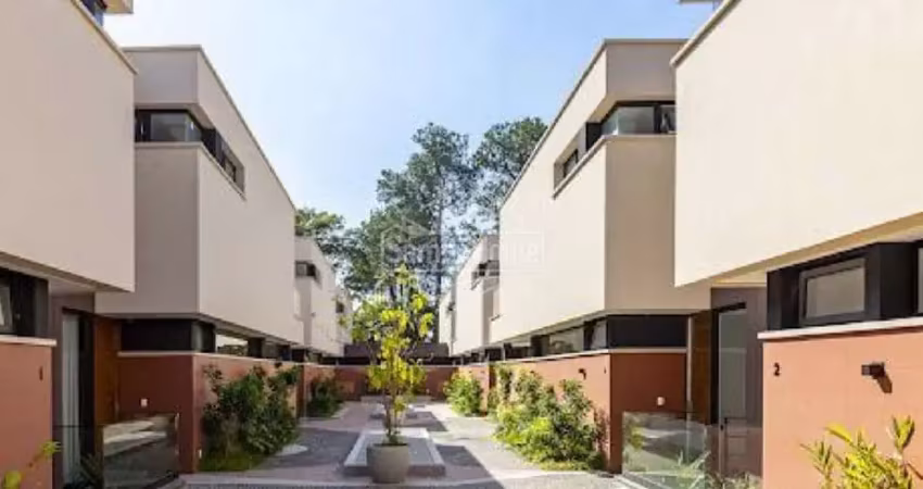 Casa de alto padrão na chácara flora condomínio exclusivo