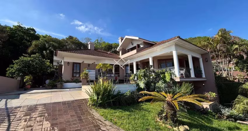Belíssima casa no bairro santo inácio, conforto, elegância e vista panorâmica da