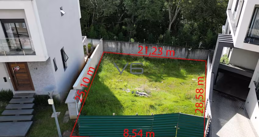 Terreno com 376m² privativos no Campo Comprido, Curitiba - PR.