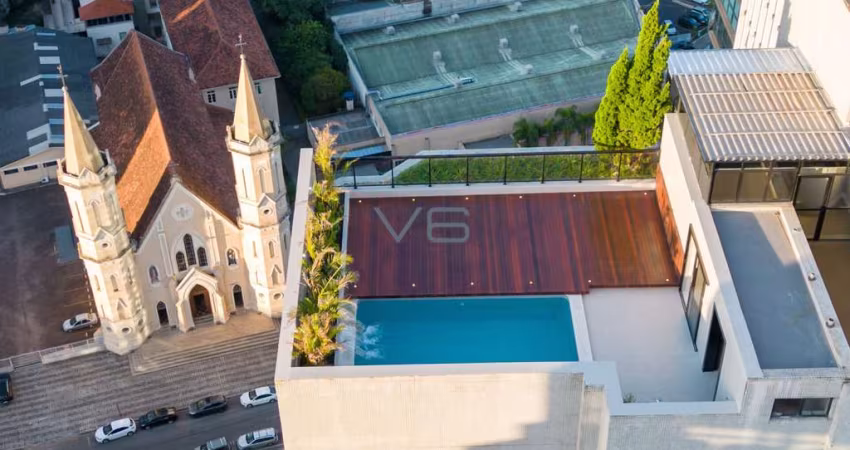 Apartamento Cobertura Triplex, com 4 quartos, 548 m² privativos, 4 vagas de garagem, no Cabral, Curitiba - PR.