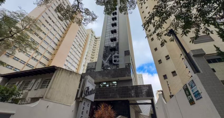 Sala Comercial em edifício, com  45,19 m² privativos, no Agua Verde, Curitiba-PR
