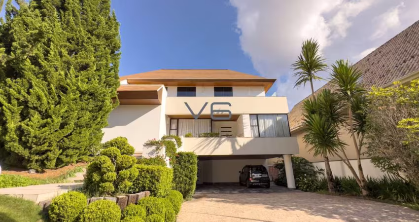 Casa alto padrão com 4 quartos, 664m² privativos, 9 vagas de garagem, no Ecoville, Curitiba - PR.