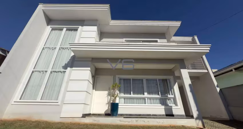 Casa padrão com 3 quartos , 1 suíte, 4 vagas de garagem, 298 m² privativos, no bairro pedro moro, são josé dos pinhais - pr