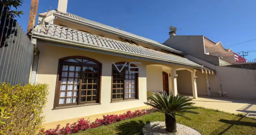 Casa com 4 quartos - 1 suíte - 7 vagas de garagem - 203,81 m² privativos, no bairro xaxim, em curitiba-pr.