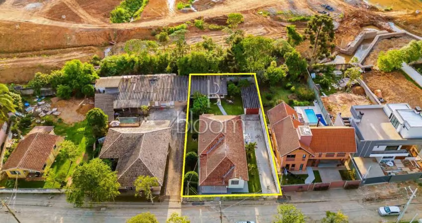 Terreno à venda na Rua Maria Bizinelli, 445, Campo Comprido, Curitiba