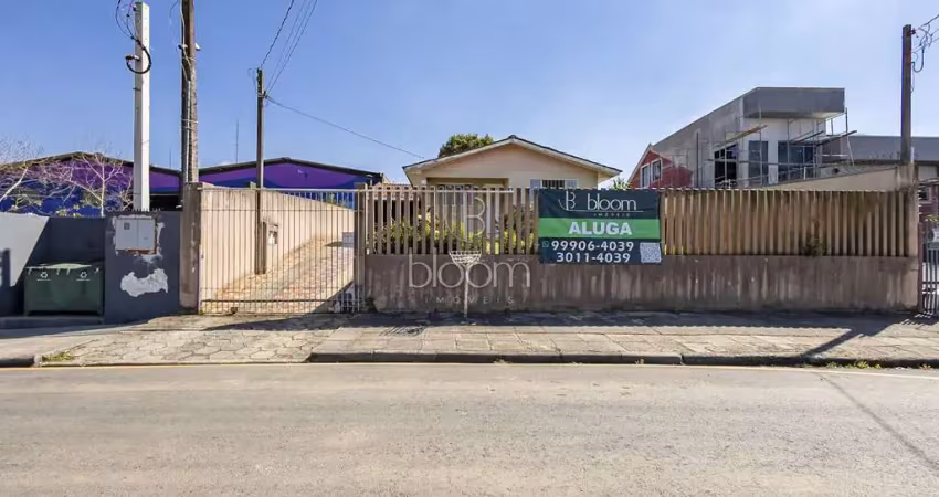 Casa comercial para alugar na Rua Adir Dalabona, 119, Orleans, Curitiba