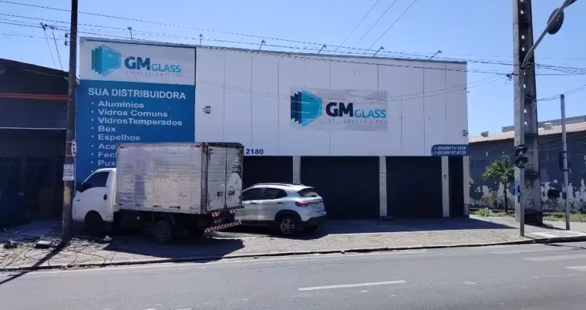 Barracão / Galpão / Depósito para alugar no Boa Vista Castelão, Fortaleza 
