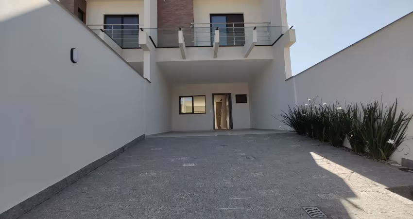 Sobrado geminado com 1 suíte e mais 2 quartos no bairro costa e silva  à venda  por r$ 875.000,00