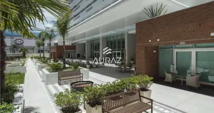 Apartamento em frente ao shopping – 2 quartos, mobiliado, sacada  e muito lazer