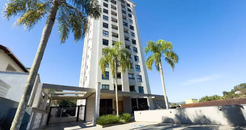 Apartamento mobiliado com suíte e móveis planejados no bairro dos estados em timbó