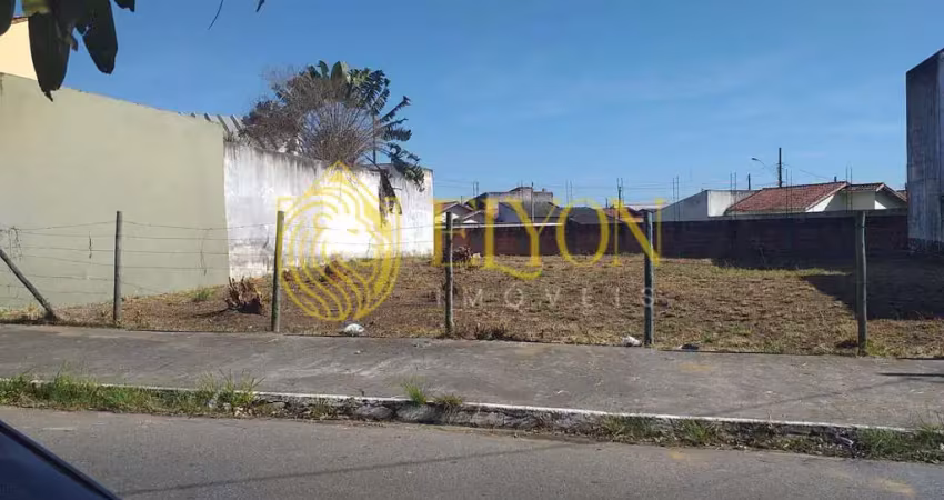 Vendo dois terrenos medindo 10x25, bem localizado, village santana, guaratinguetá sp.