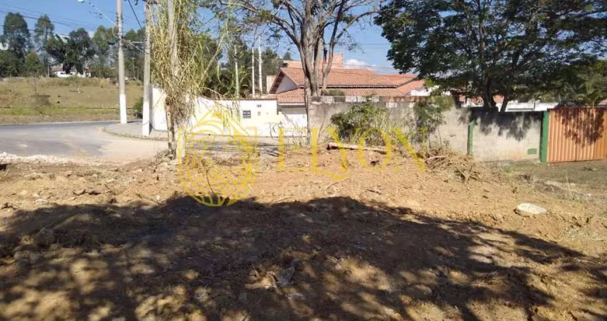 Terreno comercial de esquina de 1100m2 à venda na avenida nossa senhora de fátima, guaratinguetá