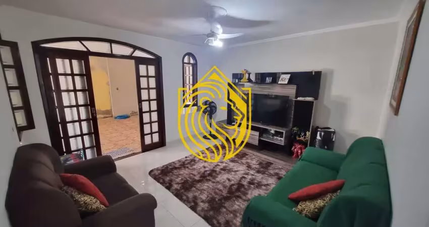 Casa com 3 quartos à venda na Vila Municipal I, Guaratinguetá 