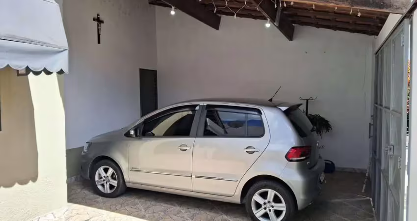 Casa com 2 quartos à venda na Vila dos Comerciários II, Guaratinguetá 