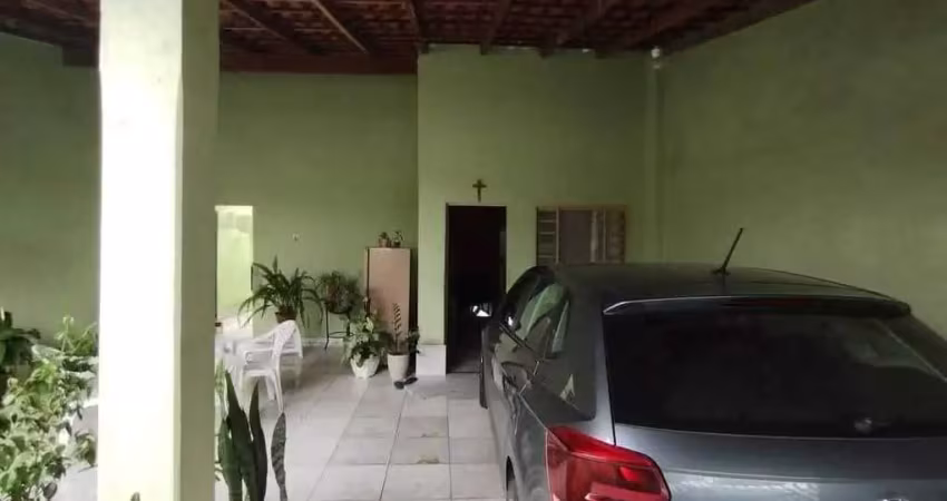 Casa com 2 quartos à venda no Centro, Canas 