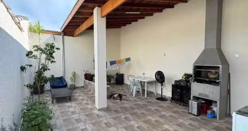 Casa com 2 quartos à venda no Conjunto Habitacional Terra dos Ipês I (Sul), Pindamonhangaba 